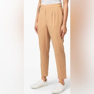 lululemon athletica Tan Women's Pants